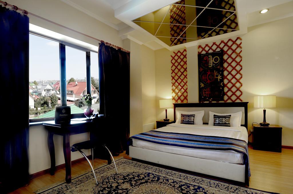Tian-Shan Hotel Bishkek Room photo